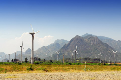 Park-vetrnych-elektraren-v-Kanyakumari-v-jizni-Indii_shutterstock_10034194__480x320pxl.jpg